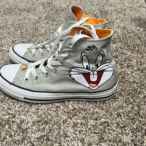 Converse looney tunes adult sneakers Bugs Bunny